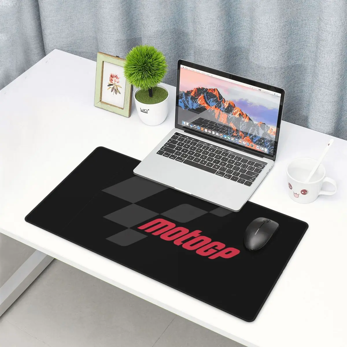 Pc Gaming Essentials Accessories - Großes Mauspad mit Moto GP-Logo, unverzichtbare