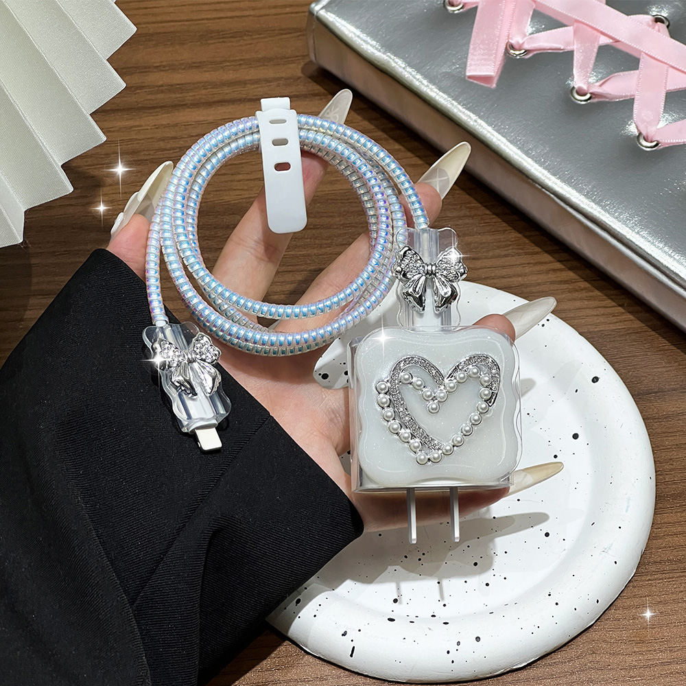 Sleeved Cable Kit - Niedlicher 3D-Perlen-Ladegerätschutz Transparent für iPhone 18W